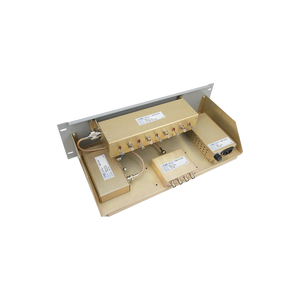 Multiacoplador y Preselector EMR, 300-512 MHz, 4 Canales, 3-10 MHz, N/BNC Hembras.