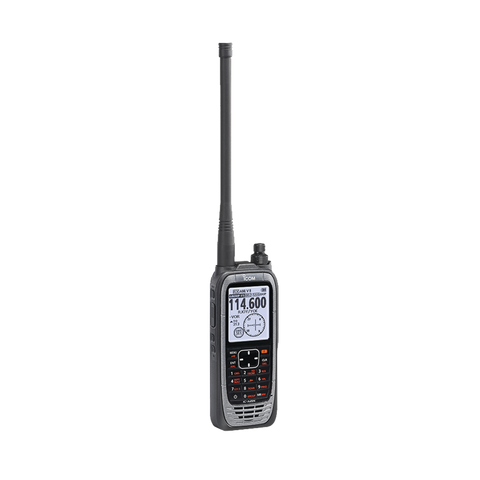 Radio portátil aéreo VHF con display de 2.3 pulgadas y teclado, 6W (PEP) de potencia, navegación, bluetooth y GPS. Incluye: micrófono HM-231, batería, cargador, antena y clip incluidos