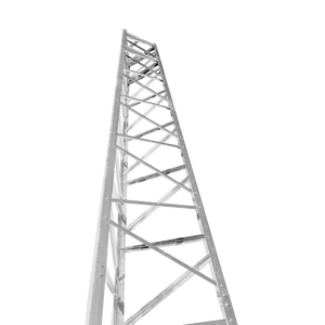 Torre Autosoportada TITAN T-300 de 21.9 metros (72 pies) con Base.