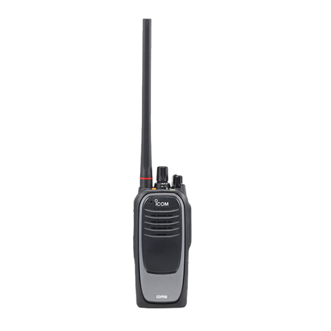 Radio digital NXDN sin pantalla en la banda de UHF, rango de frecuencia 380-470MHz, sumergible IP68, con encriptación DES, GPS,  bluethooth, grabador de voz, 32 canales. no incluye cargador ni antena.